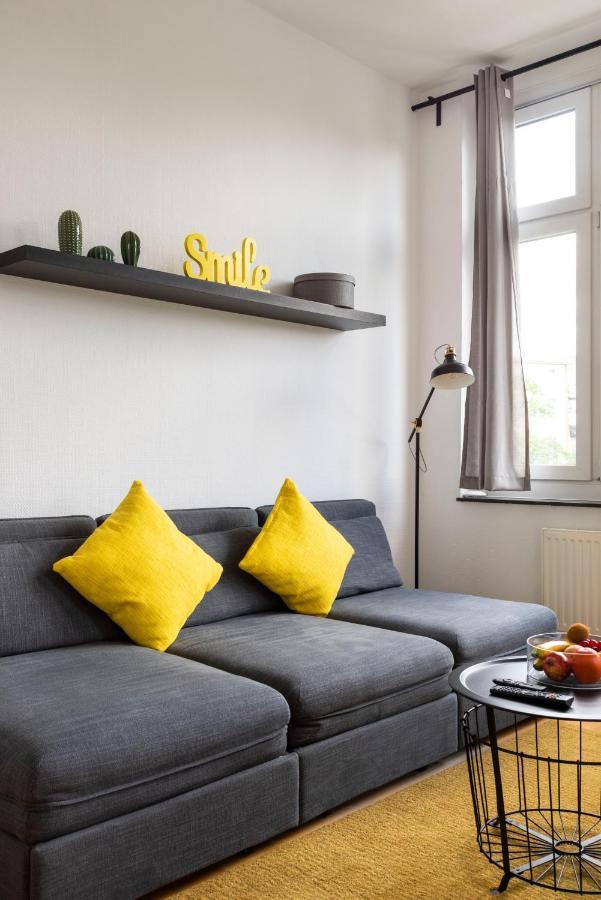 Central +3Br +Big Living Room Next To U-Station Берлин Экстерьер фото