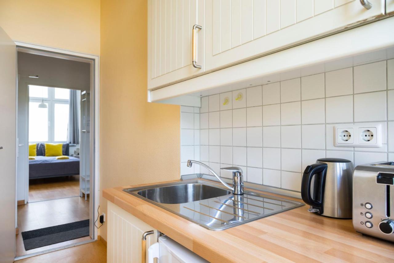 Central +3Br +Big Living Room Next To U-Station Берлин Экстерьер фото